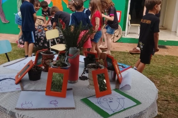 Foto - Mostra do Cotidiano e Dia da Família, na EMEI de Bozano.