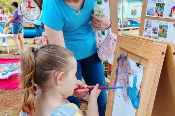 Foto - Mostra do Cotidiano e Dia da Família, na EMEI de Bozano.