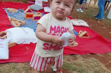 Foto - Mostra do Cotidiano e Dia da Família, na EMEI de Bozano.