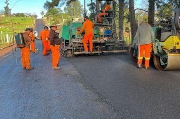 Foto - Obras de asfaltamento de seis ruas em Bozano