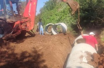 Foto - Recuperação das estradas no interior