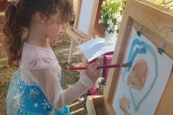 Foto - Mostra do Cotidiano e Dia da Família, na EMEI de Bozano.