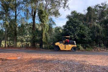 Foto - Obras de asfaltamento de seis ruas em Bozano