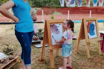 Foto - Mostra do Cotidiano e Dia da Família, na EMEI de Bozano.