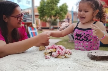 Foto - Mostra do Cotidiano e Dia da Família, na EMEI de Bozano.