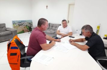Prefeito Casagrande assina decreto de emergência devido a prejuízos causados pela estiagem
