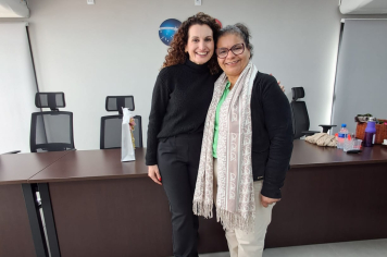  Mês de conscientização, reforça-se a luta pelo fim da violência contra a mulher.