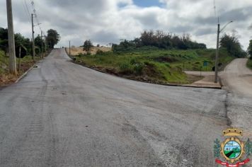 Mais duas ruas têm o asfaltamento finalizado