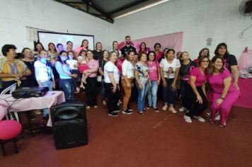 Tarde Rosa foi um sucesso com cerca de 200 mulheres participando das atividades
