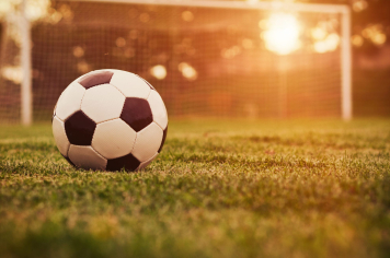 Chuva e emoção marcam mais uma rodada do Municipal de Futebol 7.