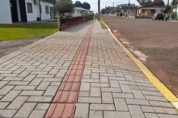 Finalizada remodelação de calçadas