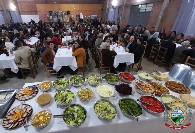 Jantar Leto reúne mais de 350 pessoas
