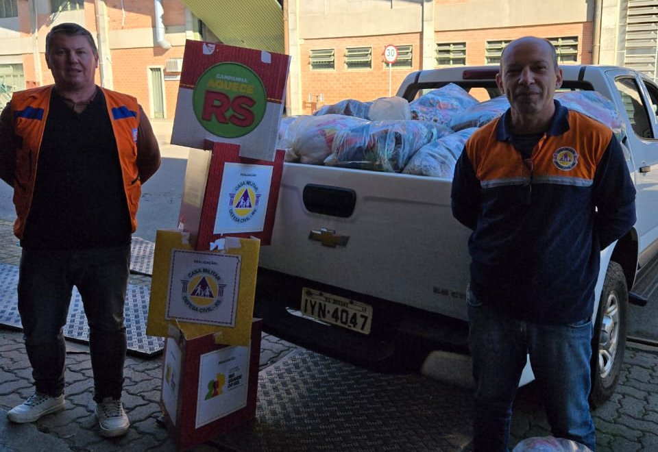  KIT HUMANITÁRIO É RETIRADO JUNTO A DEFESA CIVIL DO ESTADO. 