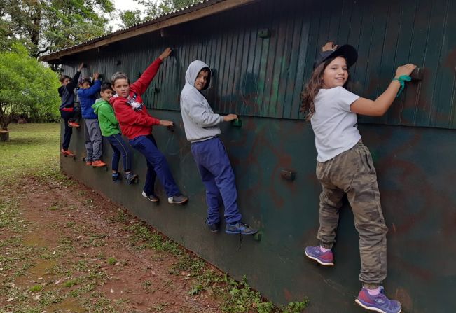 Escola Municipal Fundamental Pedro Costa Beber realiza Dia das Crianças no Oásis