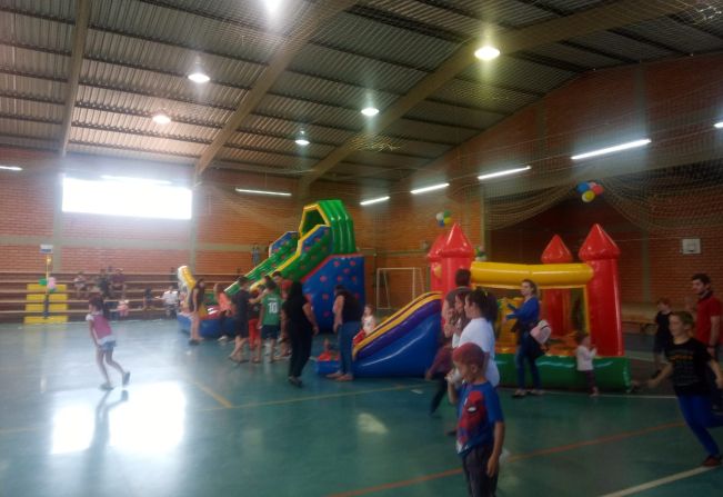 Evento do Dia das Crianças movimentou Ginásio de Esportes de Bozano