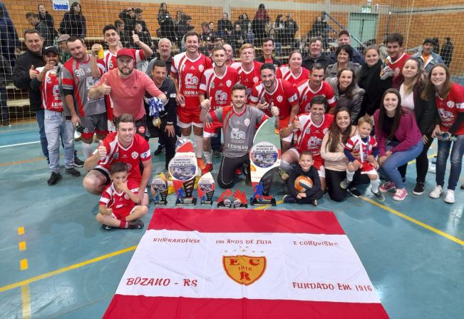 Riograndense leva titulo na categoria livre do Campeonato Municipal de Futsal de Bozano