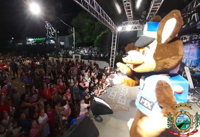 Grande público marca presença na Noite Natalina