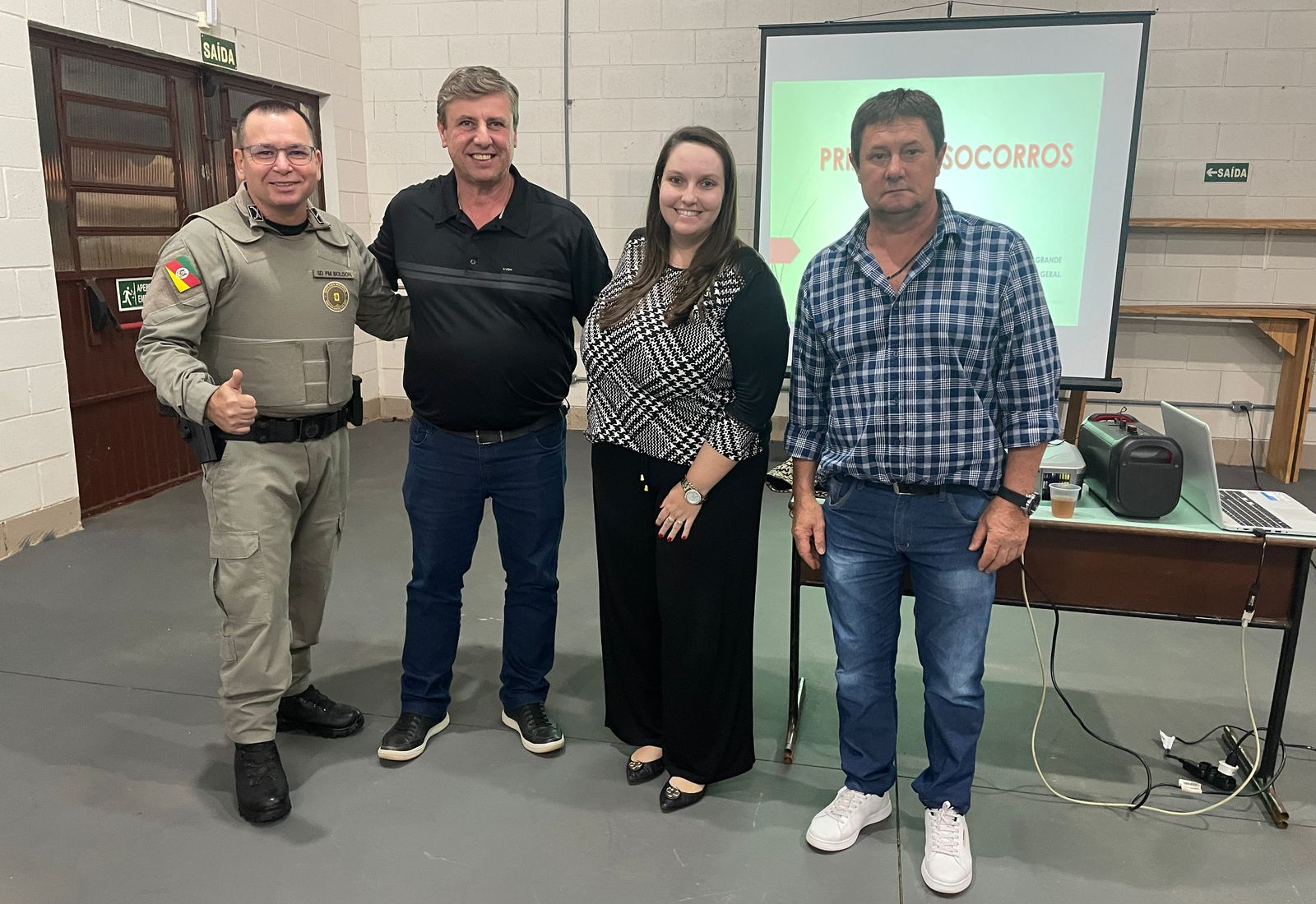 CAPACITAÇÃO EM SEGURANÇA E PRIMEIROS SOCORROS REÚNE PROFISSIONAIS DA EDUCAÇÃO